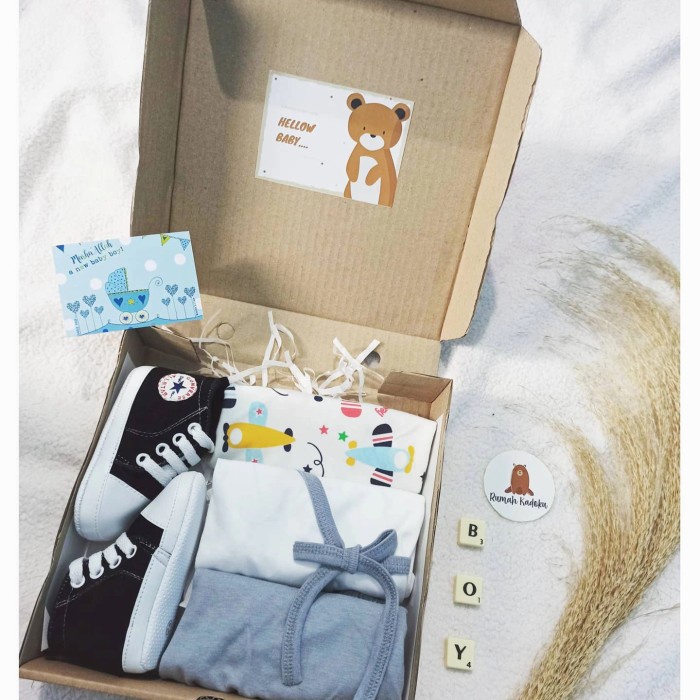 

Hampers baby boy kimono kado bayi laki - BARU