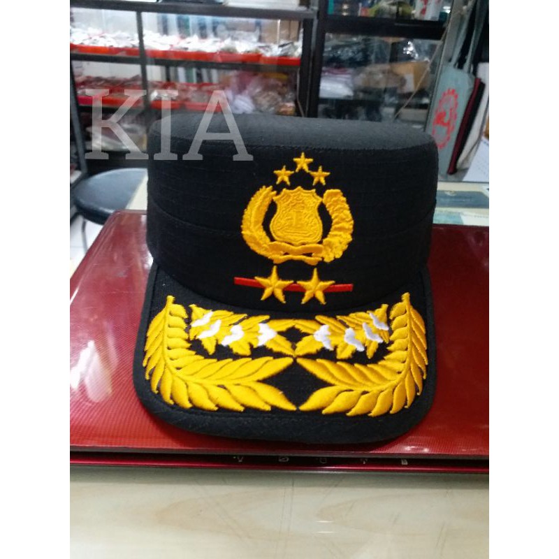 Topi Komando Polri Bintang 2.