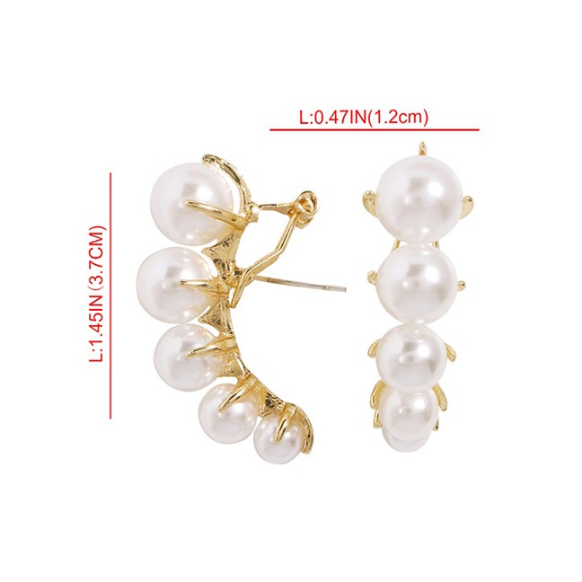 LRC Anting Tusuk Fashion Gold Alloy Inlaid Pearl Stud Earrings F77849