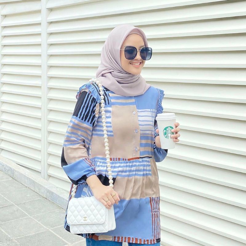 SALE DORIS BLOUSE VANILLA, MIAMI SIZE M.