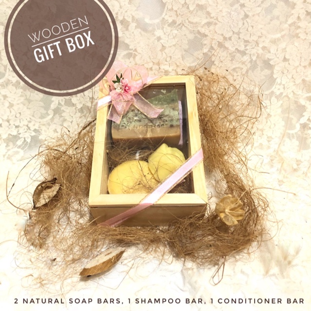 

Sonreira Wooden Gift Box