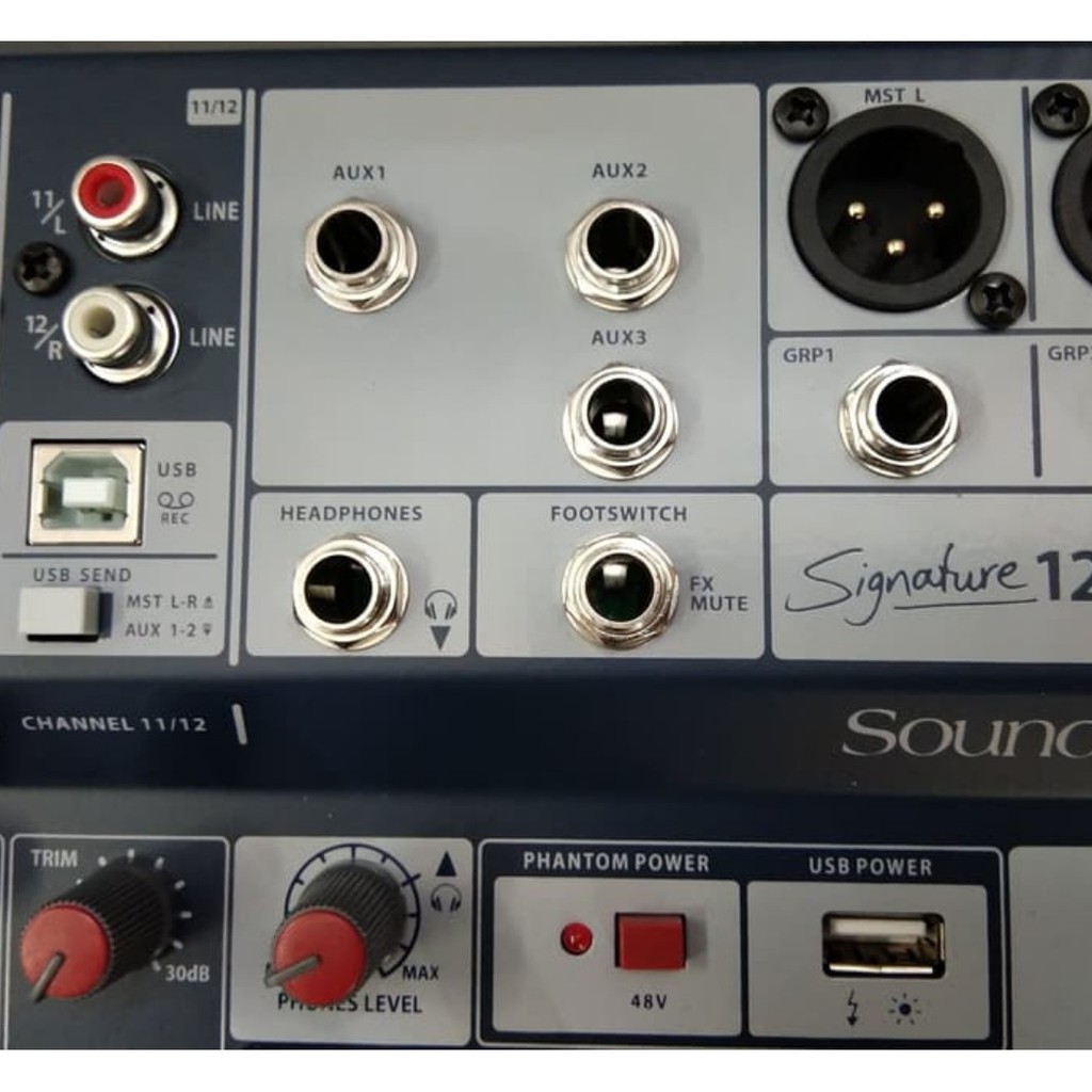 Mixer Audio Soundcraft Signature12 / Signature 12 (12CH) USb