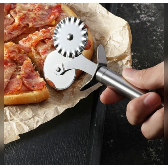 PISAU PIZZA / PISAU DOUBLE CUTTER / PISAU ROLL PIZZA DOUBLE CUTTER