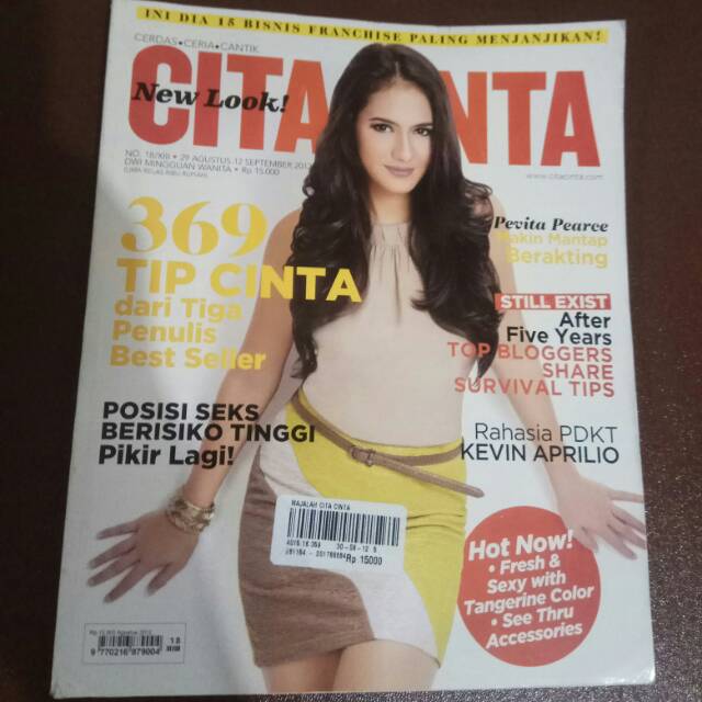 (PRELOVED) MAJALAH CITA CINTA COVER PEVITA PEARCE 2012