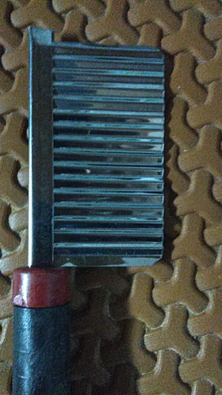 Gobed Pemotong Kentang Pisau Gelombang Gagang