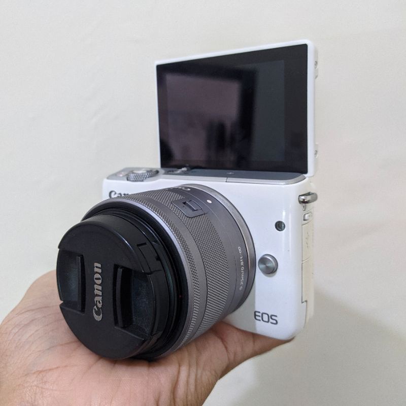 Kamera Mirrorless Canon EOS M10 Mulus Siap Pakai