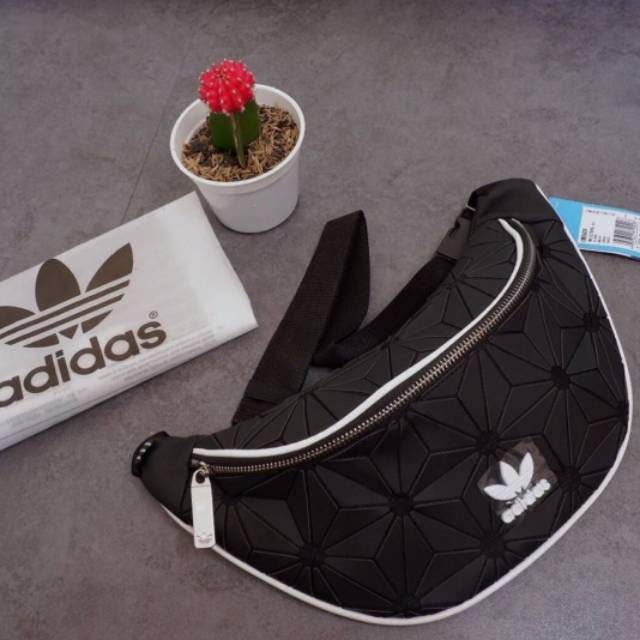 WAISTBAG ORIGINAL ADIDAS ISSEY MIYAKE BLACK PATTERN