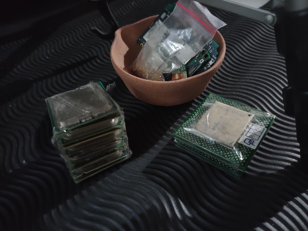 Kowi Krusibel Crucible Peleburan Emas Crucible Melting Disc