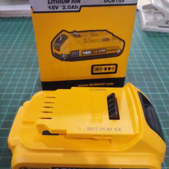 Battery Cordless DEWALT 18V 2.0Ah Lithium Ion DEWALT