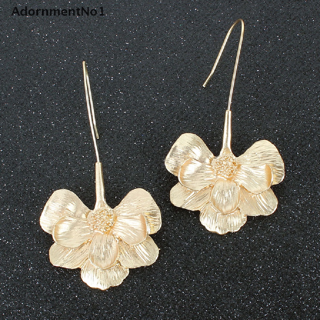 (AdornmentNo1) Anting Tusuk Gantung Desain Bunga Bahan Metal Warna Gold Gaya Simple Untuk Wanita