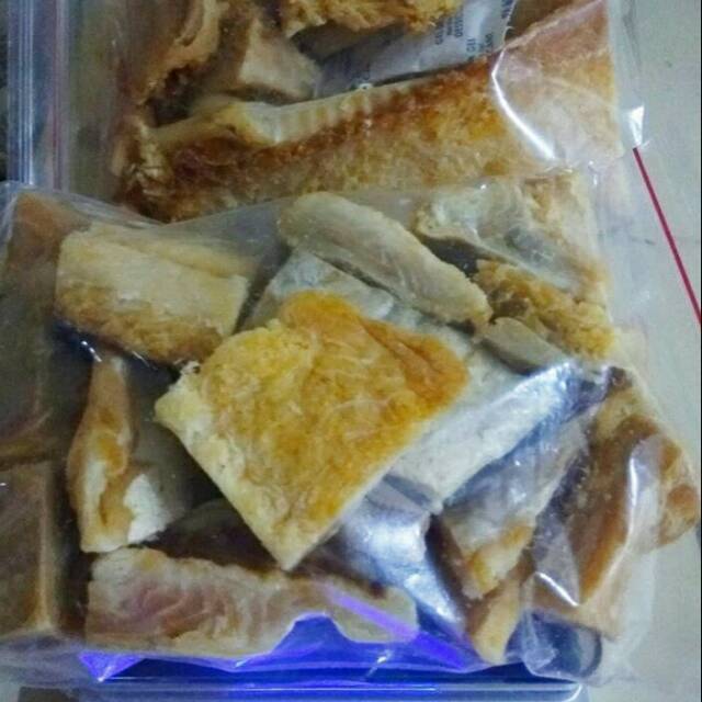 

Ikan asin jambal roti