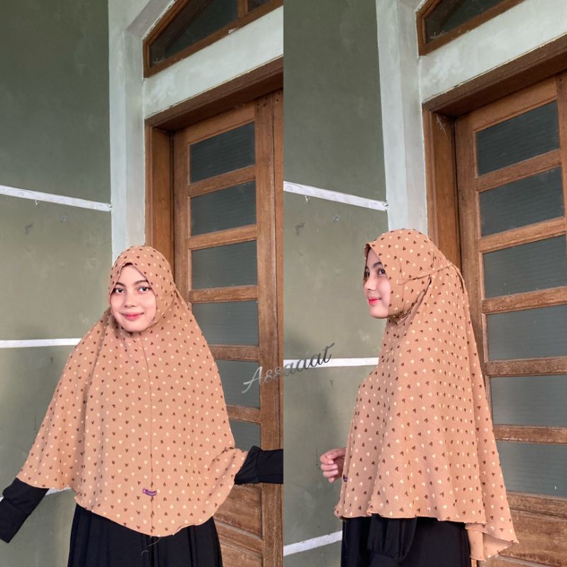 Bergo XL jumbo Crinkle Motif Ruby / Rubiah / Uragiri / Rubi by Assadat Collection