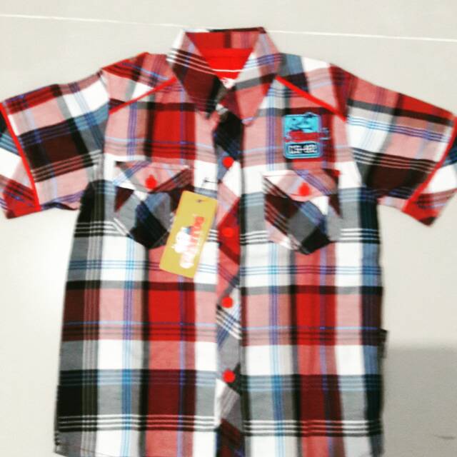 Kemeja anak cowok Cubitus size 6