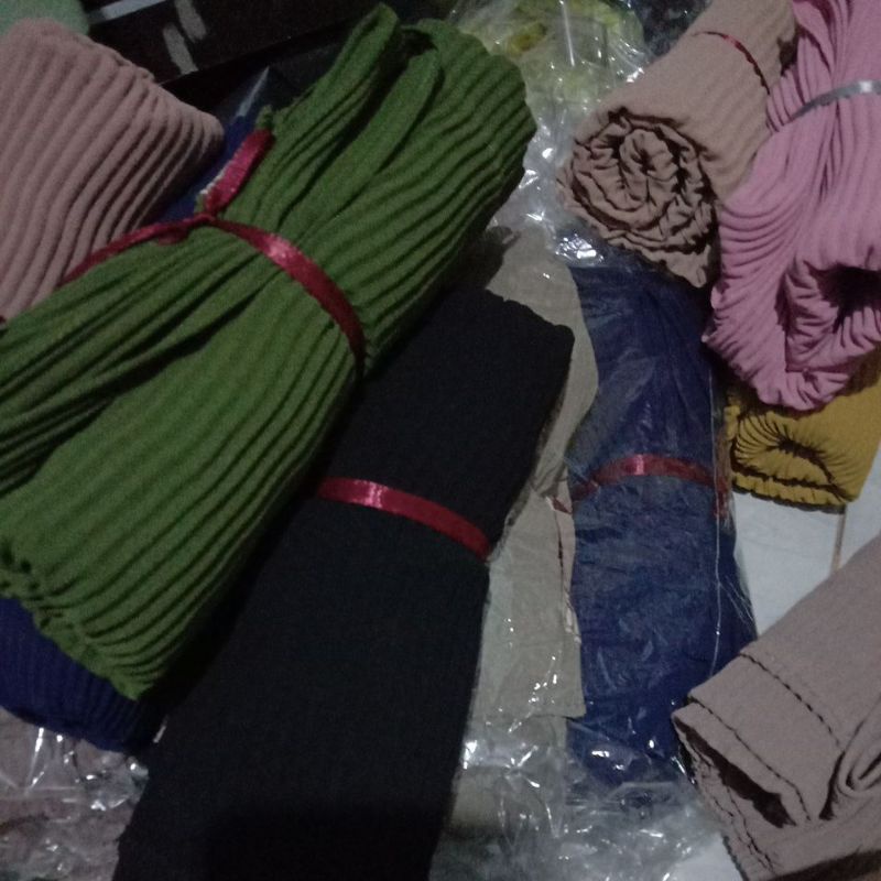 Pasmina plisket anak / Pashmina plisket lidi ceruty babydol uk Anak / PLEATED SHAWL-Ungu