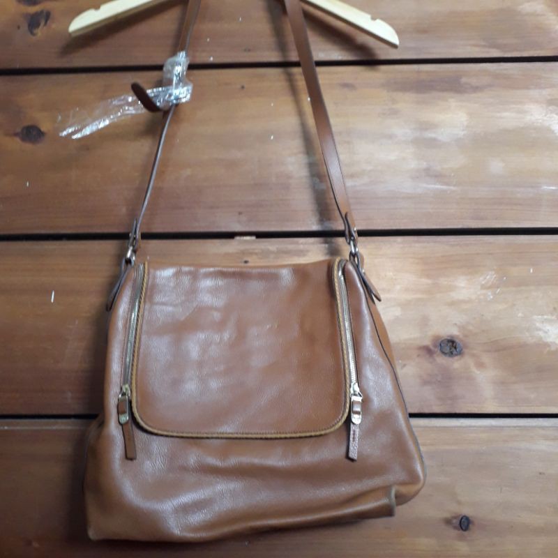 Tas kulit massimo dutti