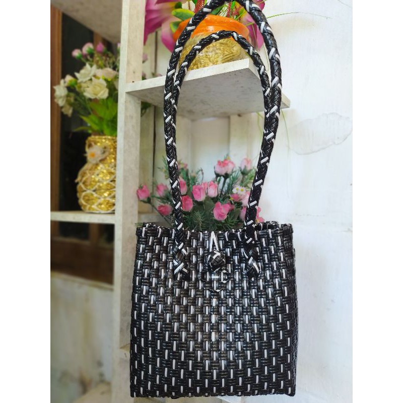 TAS ANYAM JALI-JALI MOTIF