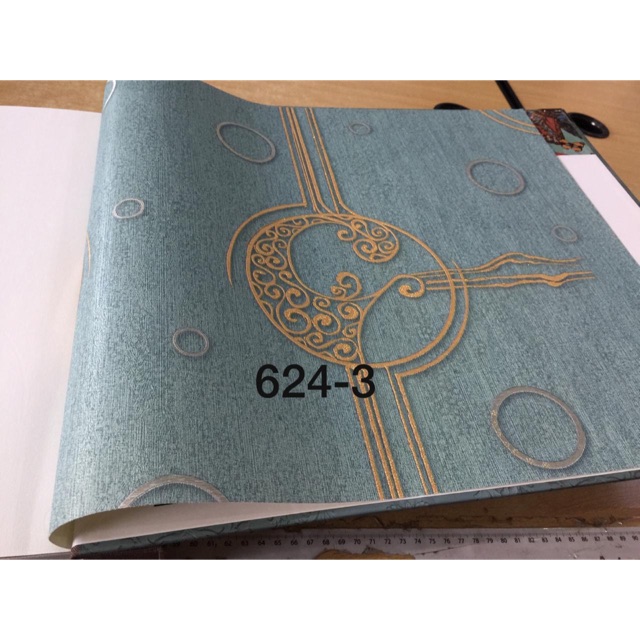 Wallpaper Dinding Motif Bulat Klasik