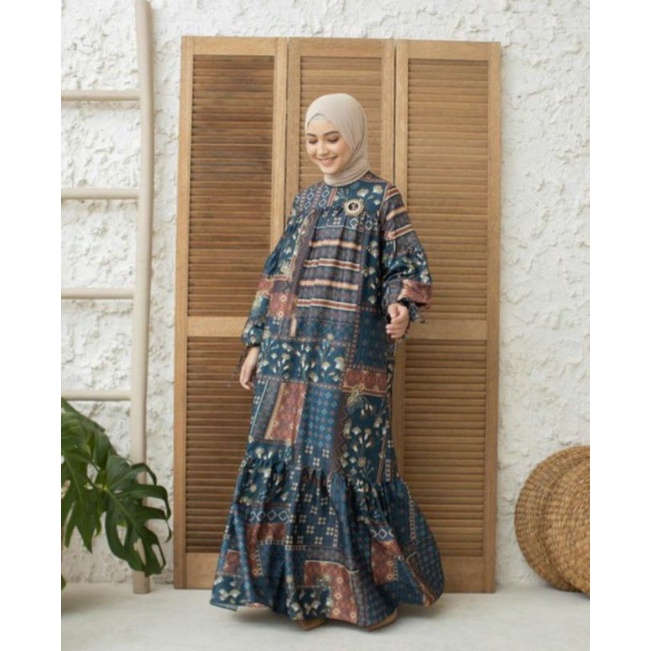 Amanda Dress by Wearing Klamby