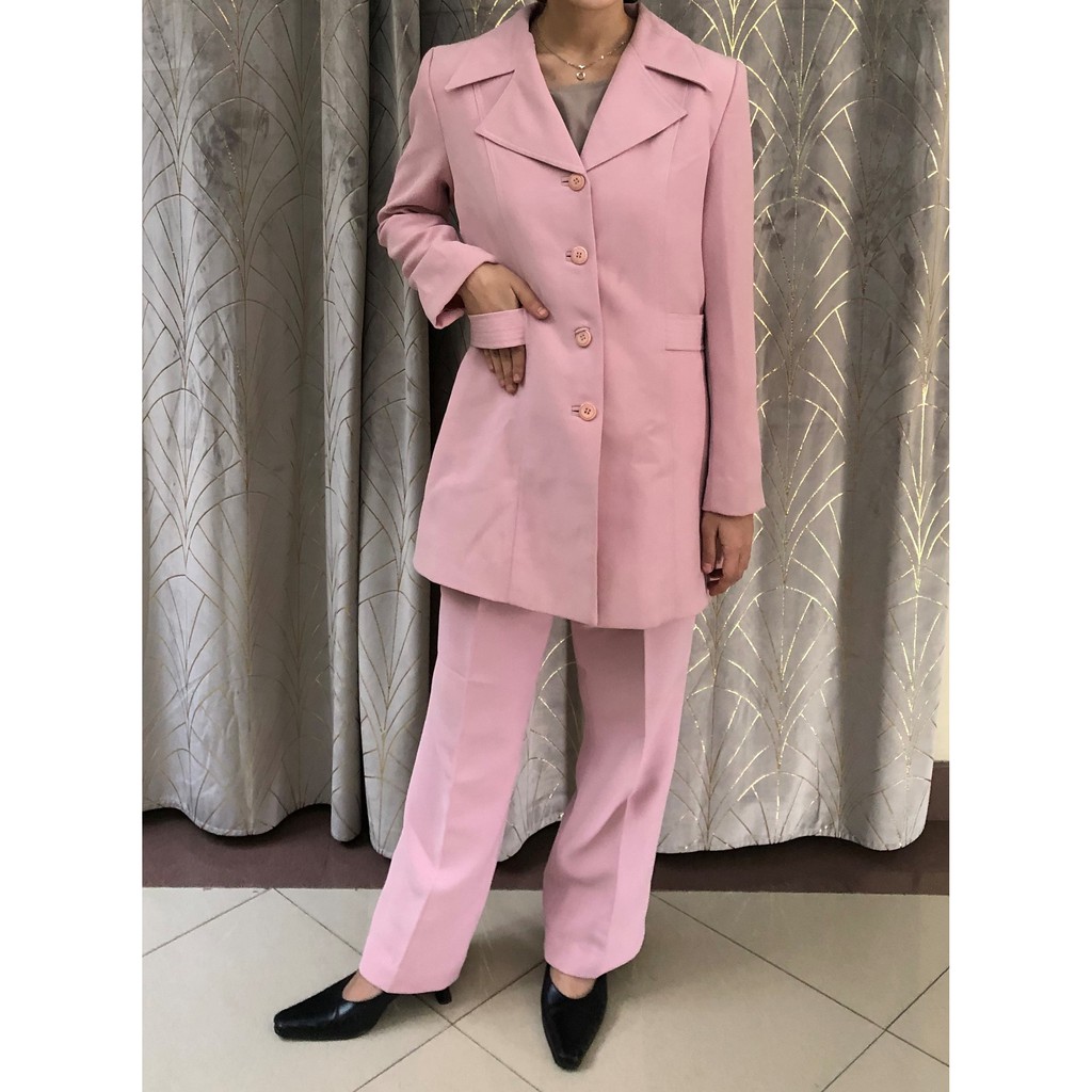 riginal Preloved Set Blazer Tatum By Itang Yunasz/Baju Kantor Murah/Blazer Pink/Baju Kantor Klasik