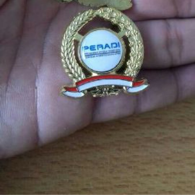 Pin peradi padi kapas magnet