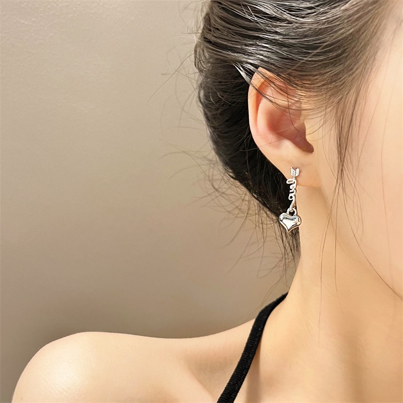 Anting S925 Silver Needle Panjang Bentuk Hati Untuk Wanita