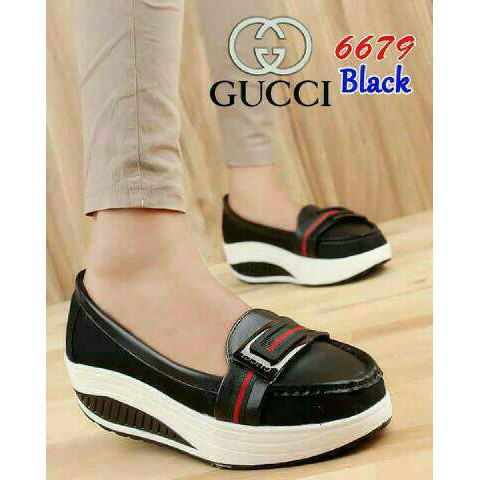BEST SELLER - SLIP ON REPLIKA GUCCI GESPER HITAM