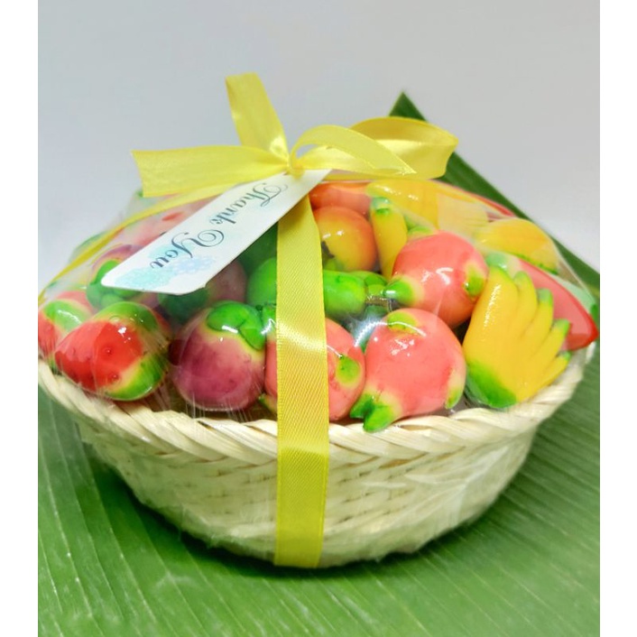 Kue lukchup mini thailand keranjang isi 45 Hampers lebaran Hampers keranjang parcel buah mini idul fitri