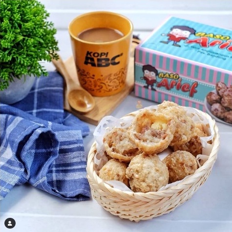 

BASO GORENG KEJU (MIN ORDER 15 Pcs) / BAKSO ARIF / ARIEF OLEH-OLEH BANDUNG