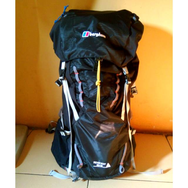carrier keril tas gunung berghaus ridgeway lokal 60 + 10 liter bonus cover