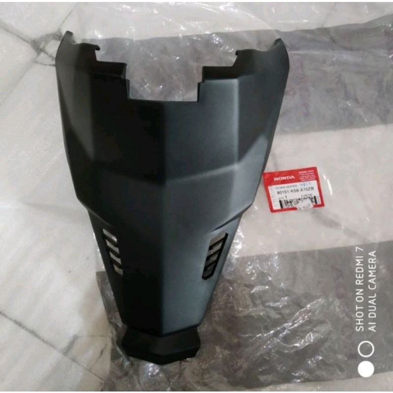 Dasbor Tutup mesin bawah jok / Leksil tangki Vario 125 150 LED