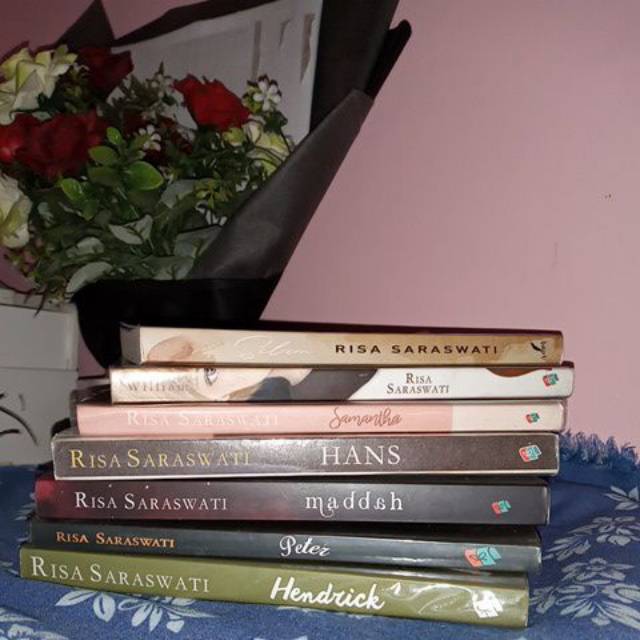 [PRELOVED] NOVEL RISA SARASWATI