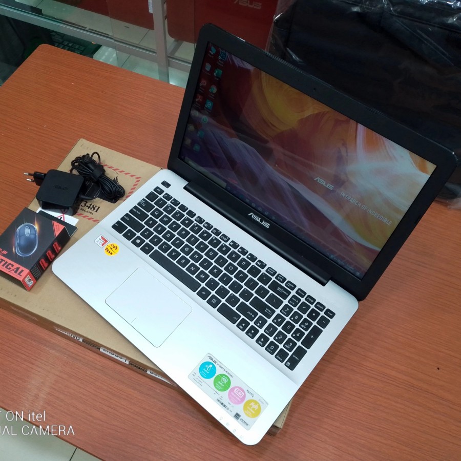 LAPTOP ASUS X555Q AMD A10 RAM 8GB HDD 1TB(1000GB) WINDOWS 10