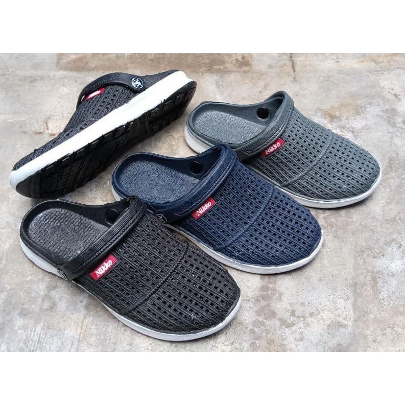 Sandal Selop Hitam /  Bakpao Baim Karet Laki-laki SL 8151 38-42