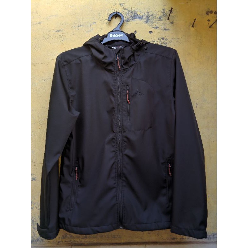 jaket eiger millerton nr hitam ori second murah