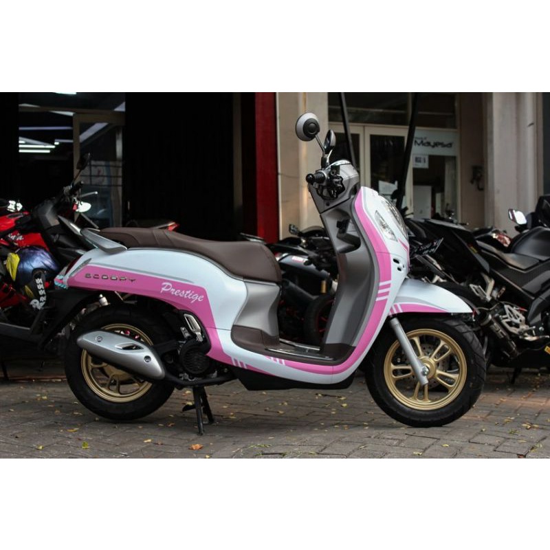 decal sticker fullbody scoopy 2021 freeport custom