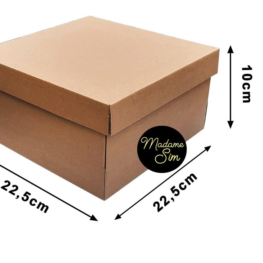 

KOTAK KUE - CAKE BOX 22 x 22 x 10 CM - COKLAT (ISI 10 PCS)