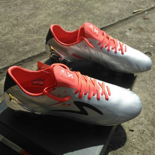 SPECS ACCELERATOR ILLUZION SIMIC SE