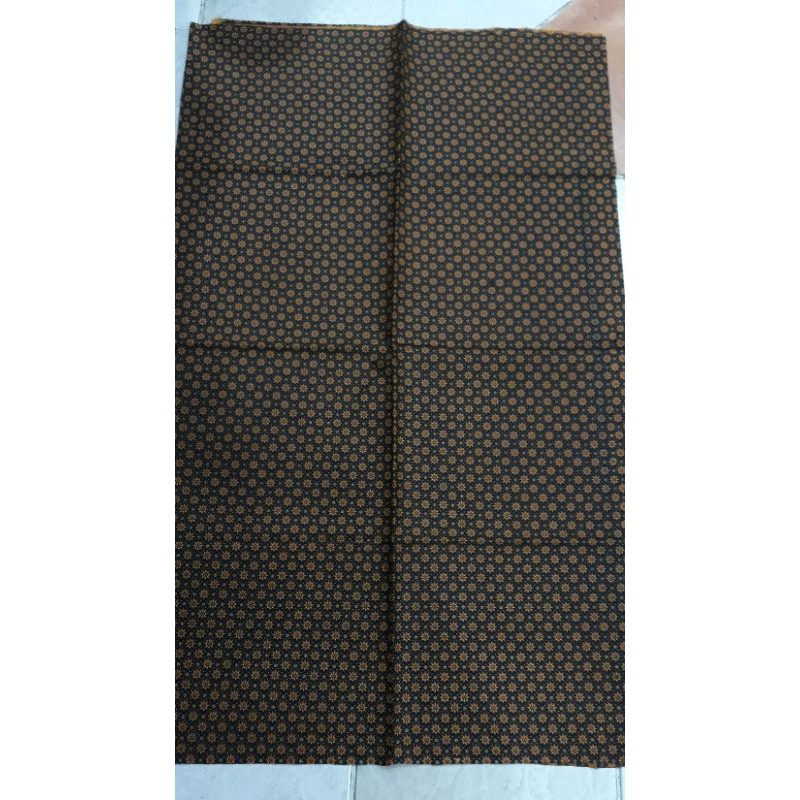 Kain batik solo truntum sogan