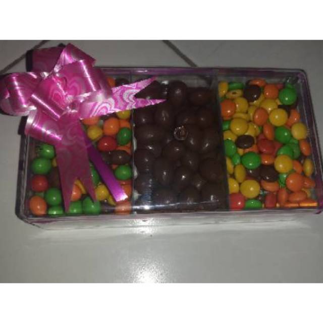 

Coklat toples 3 sekat silverqueen&chacha