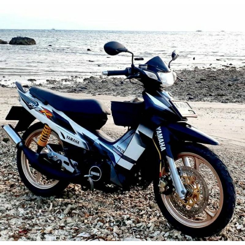 Jual Striping Lis Sticker Standar Ori Yamaha FIZ R 2001 Hitam Striping ...