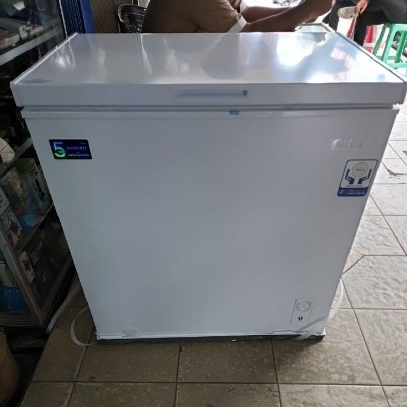 KULKAS BOX CHEST FREEZER MIDEA 200 LITER HS 258 CK