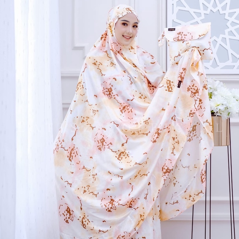 Mukena Alia Jumbo series 4 by latisza hijab bahan rayyon premium