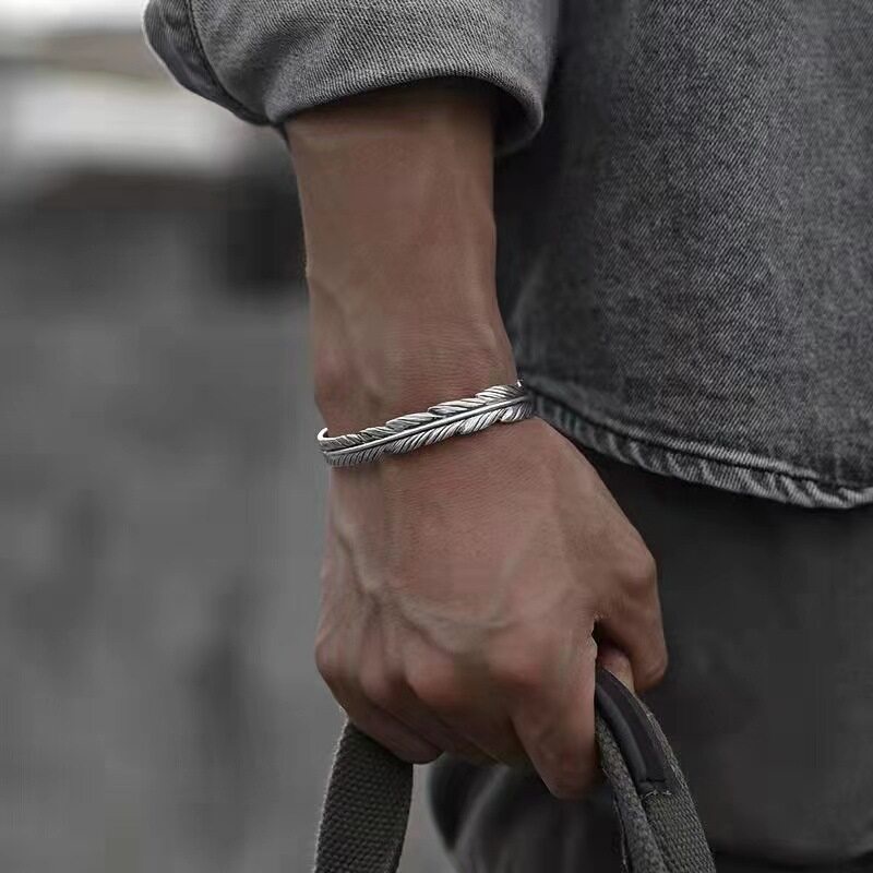 Gelang Tangan silver 925 Desain Bulu Simple Mewah Untuk Pria 2022