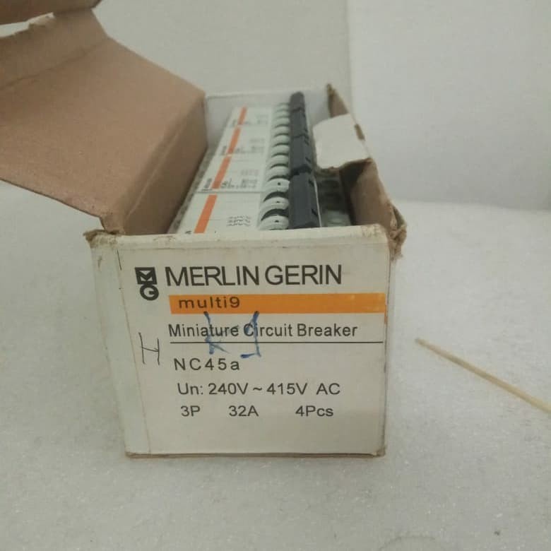 Miniature Circuit Breaker Merlin Gerin Multi9 NC45A