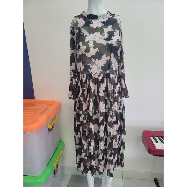 dress gaun army tentara pink hijau