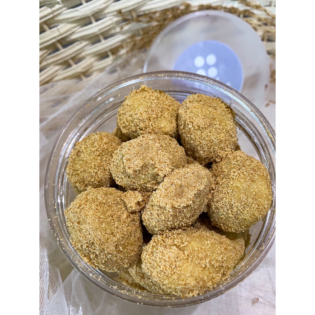 

KUE KERING MURAH LEZAT - MARIBON ( Kue Mari & Abon )