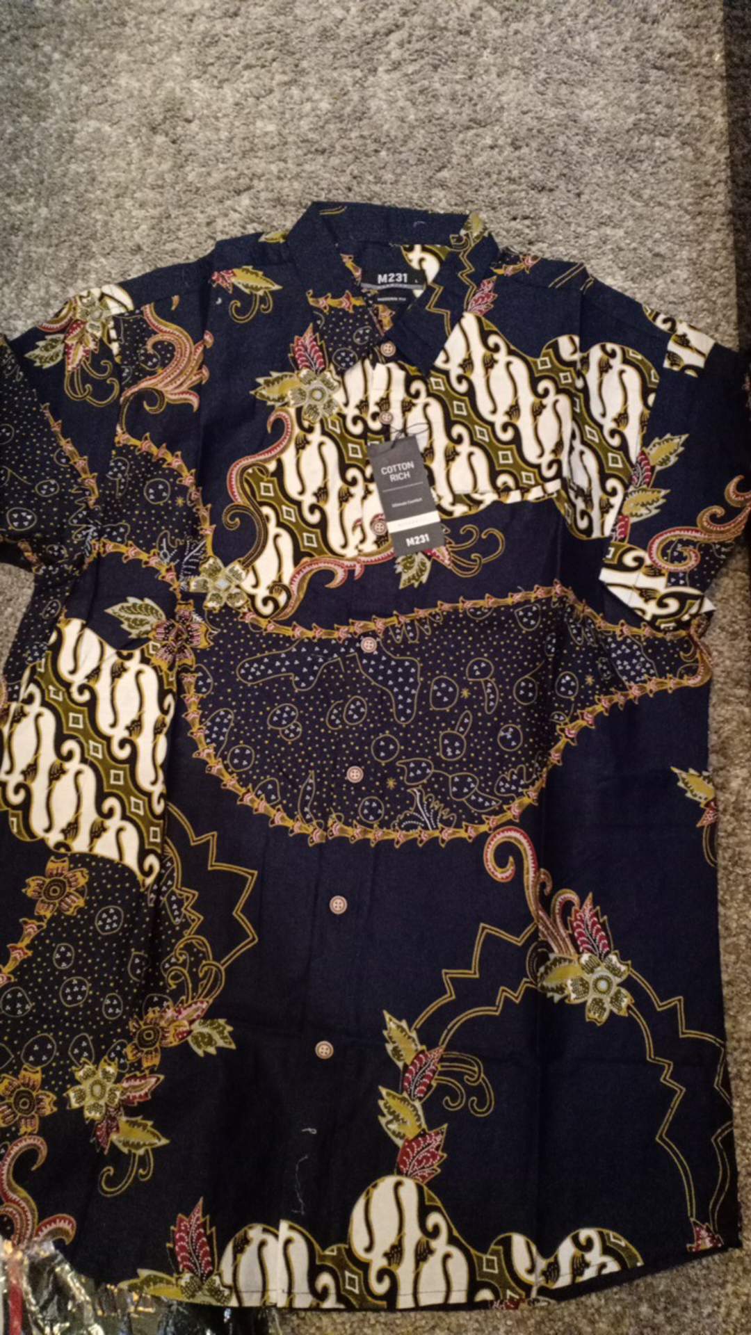 M231 Kemeja Pria Batik Pendek Navy 1748a