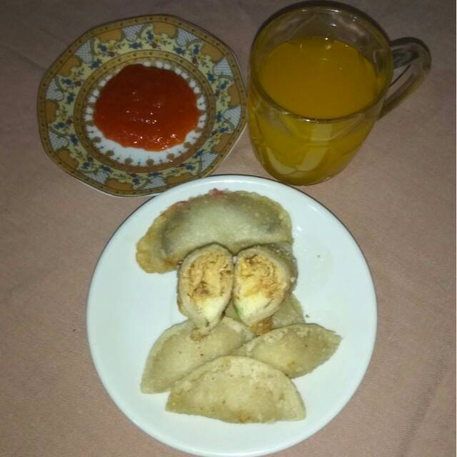 

Frozen food Cireng Isi Ayam Keju Pedas Makanan homemade tanpa Pengawet