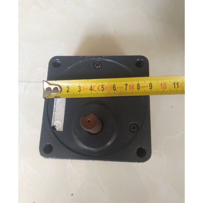 Gearbox Motor Merk OM 5GN15K 40W