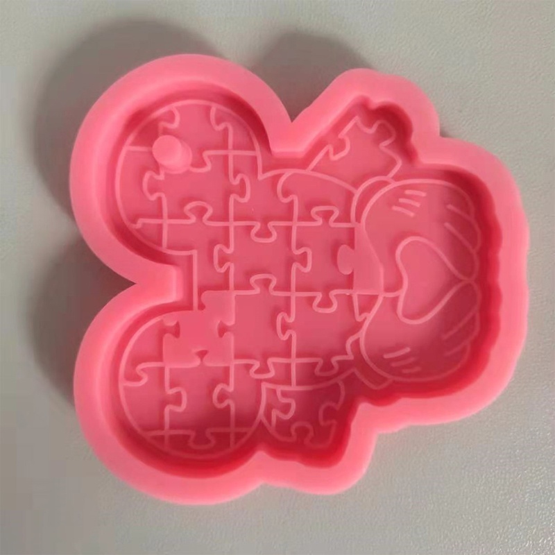 SIY  Key Chain Epoxy Resin Mold Handmade Love Heart Shape Keychain Casting Silicone Mould DIY Crafts Making Tool